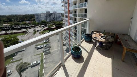 1301 Ne Miami Gardens Dr