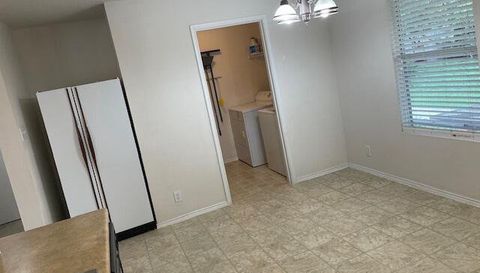 10758 Rivera Cove
