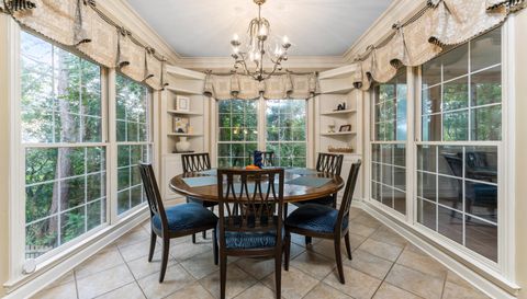 10320 Castlebridge Ct