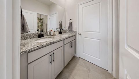 11043 Tamarack Pl