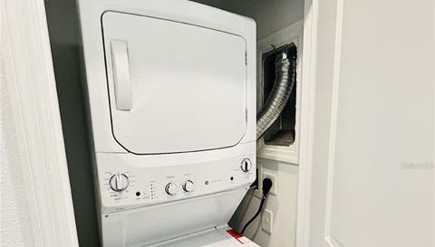 1425 Deepwater CIRCLE