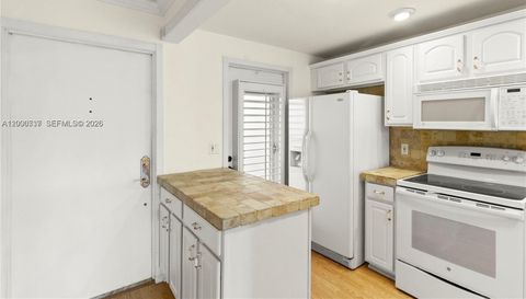 455 Paradise Isle Blvd