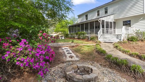 314 Lamplighter Ln SE