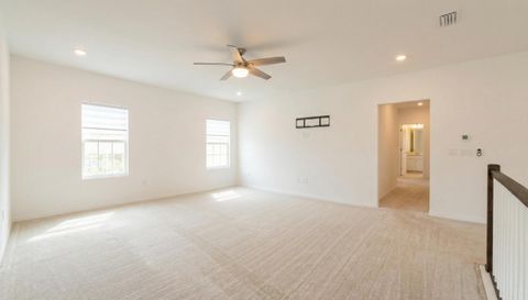 2980 Angelonia Thorn Way