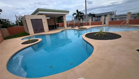 Cond Victoria Village APT F 202