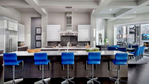 5727 Emerington