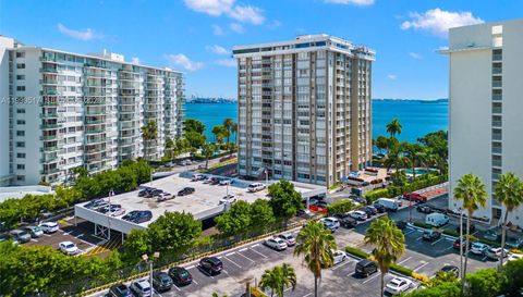 1420 Brickell Bay Dr