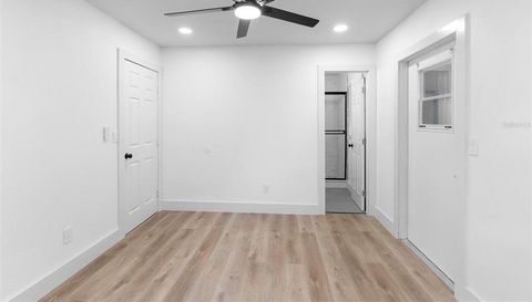 105 Clyde Ave