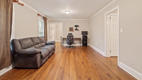 213 Hardee Cir