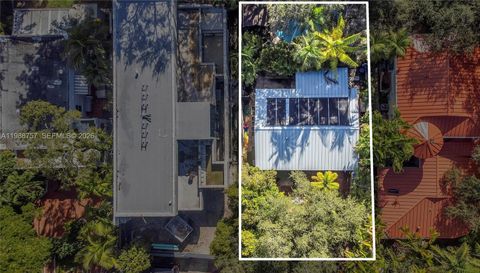 2496 - 2490 Abaco Avenue