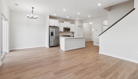 10304 Birchwood Circle