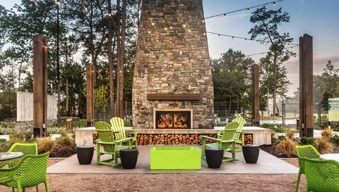 16807 Hemlock Grove Dr