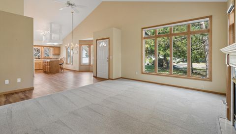 2640 Pine Ridge Drive