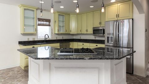 4858 Irving Avenue S