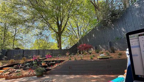 328 Marigna Ave