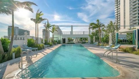 700 NE 26th Terrace #5006