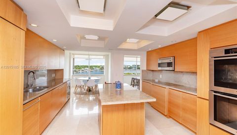 1 Grove Isle Dr