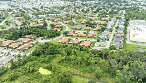 15437 Crystal Lake Dr