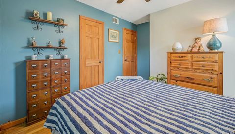 28 Bayview Dr