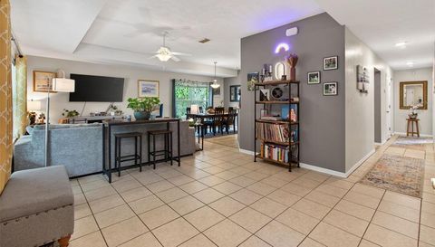 4729 NE 16TH TERRACE
