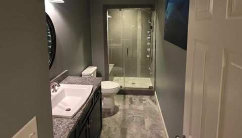 2030 Lenox Cove Cir NE