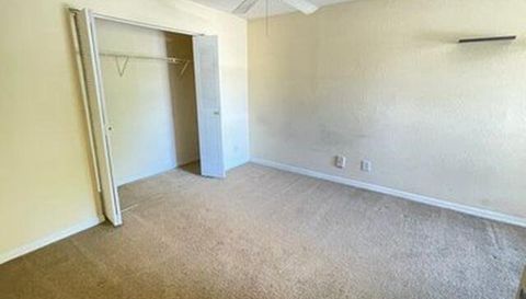 13700 Richmond Park Dr N