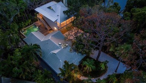 715 Eagle Point