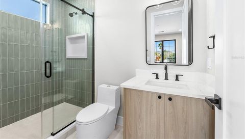 1326 W NEW HAMPSHIRE STREET