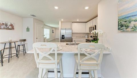 3915 DIRECT GREEN PLACE