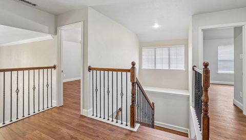 6412 Falcon Ridge Ln