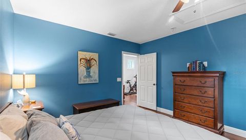 28042 LINDENHURST DRIVE