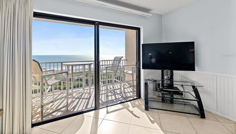 7520 RIDGEWOOD AVENUE