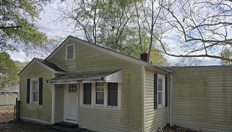 819 S Kilbourne Rd