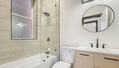 3824 W Arthington Street