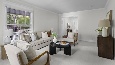 314 Lamplighter Ln SE