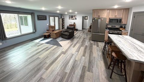 17575 Saylers Lakeview Road