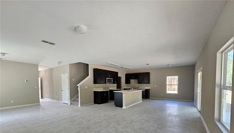12569 Creekside Manor