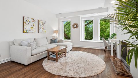 317 W WEBSTER Avenue