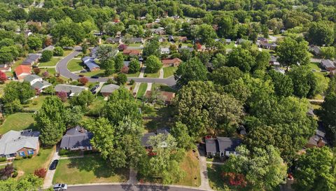 2404 Dulaire Rd