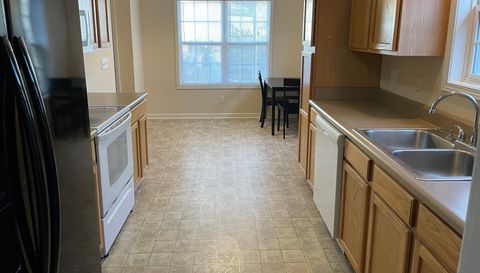 95 Mountain Overlook Dr