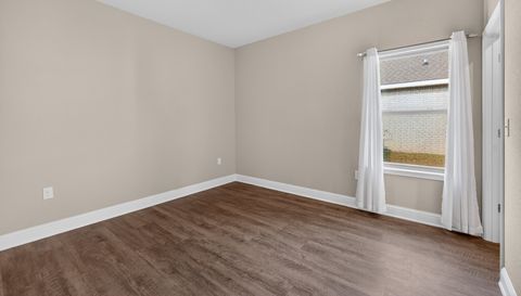 23118 Lieutenant Ave