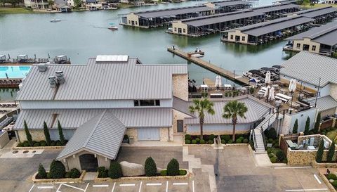 704 Horseshoe Bay BLVD