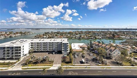 400 ISLAND WAY