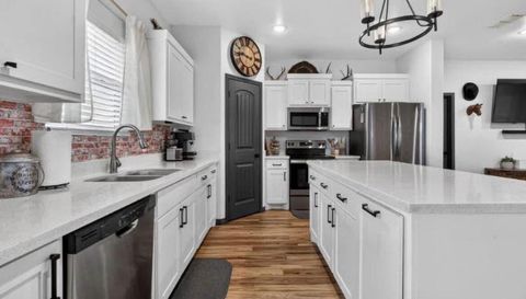 608 County Road 3760