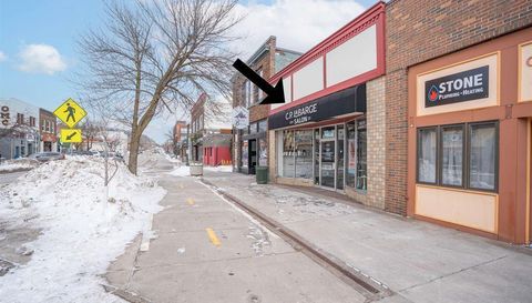 1920 W Superior Street