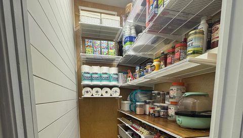 10196 Avenida Del Rio