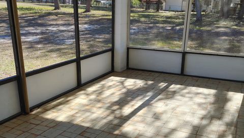 1838 NE 145th Avenue Rd