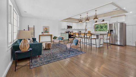 23 Clearbrook Rd