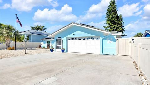 1015 SPINDLE PALM WAY