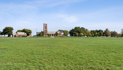 3950 N Lake Shore Drive